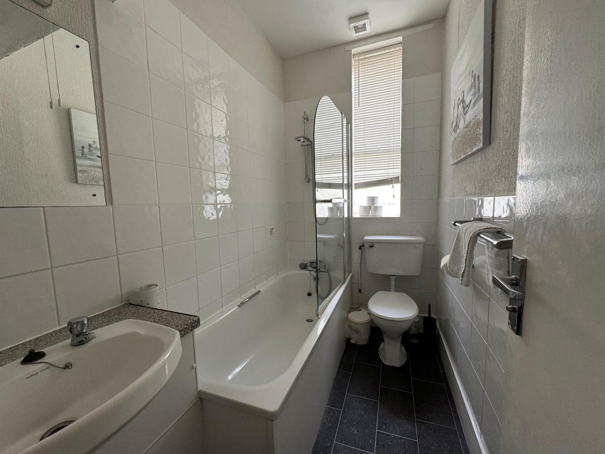 Devonshire House Holiday Flats Eastbourne Dış mekan fotoğraf