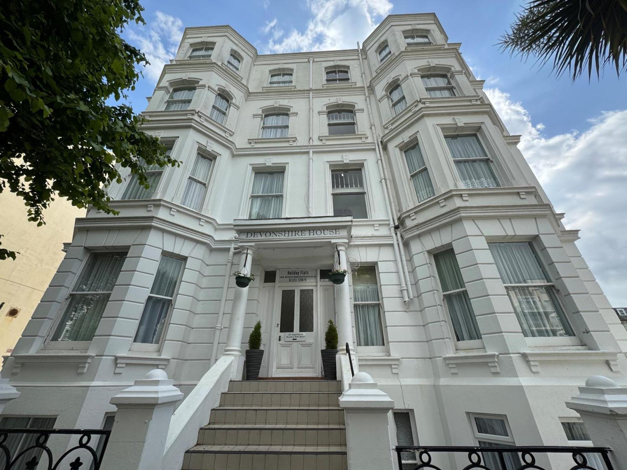 Devonshire House Holiday Flats Eastbourne Dış mekan fotoğraf