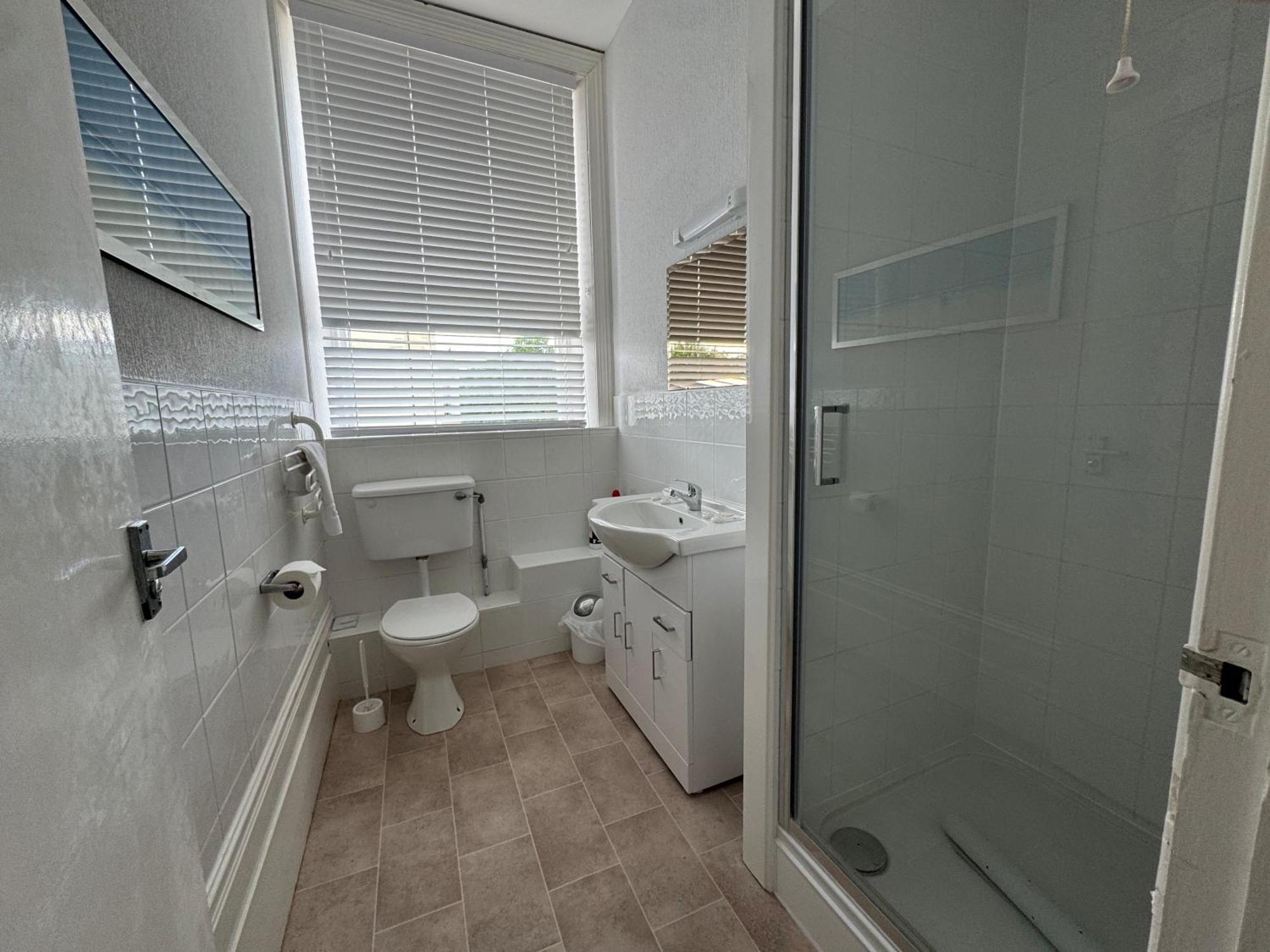 Devonshire House Holiday Flats Eastbourne Dış mekan fotoğraf